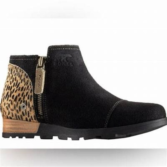 Sorel Shoes - Sorel Major Low Booties 8.5